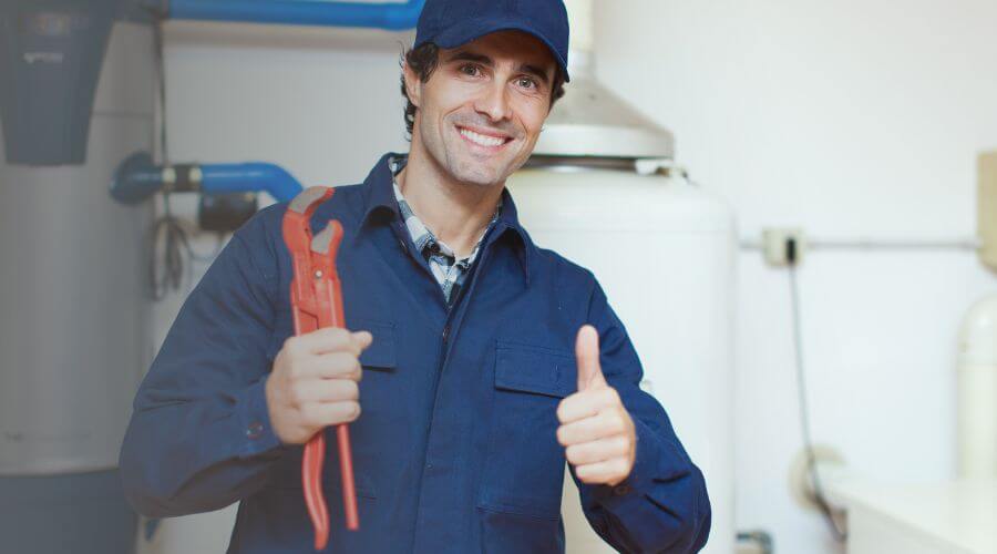 Expert burst pipe repair services in Mondamin, IA